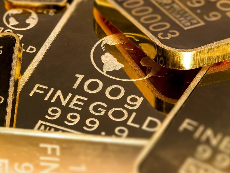 Gold ETFs attracted record inflows in April gathering $9.2bn in new investments last month. Reaching almost a five-month period, inflows have totalled $16.8billion and are set for a record year. State Street’s $62billion SPDR Gold Shares, GLD, has taken in nearly $12billion in 2020, ranking it third for worldwide ETF inflows.